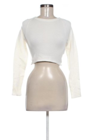 Дамска блуза Pull&Bear, Размер S, Цвят Бял, Цена 16,36 €