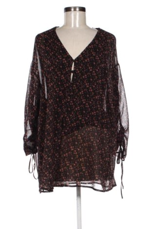 Dámská halenka Pull&Bear, Velikost S, Barva Vícebarevné, Cena  283,00 Kč