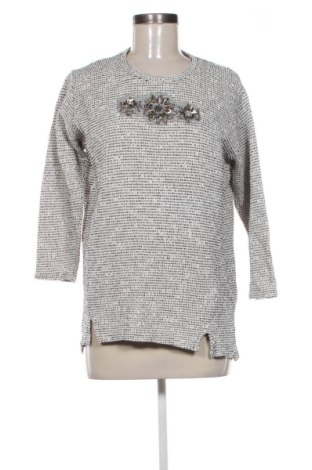 Damen Shirt Pull&Bear, Größe M, Farbe Mehrfarbig, Preis 16,16 €, #136657963