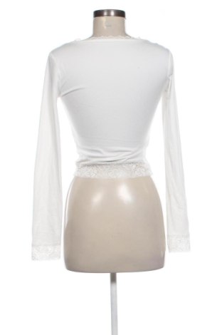 Дамска блуза SHEIN, Размер S, Цвят Бял, Цена 10,00 €