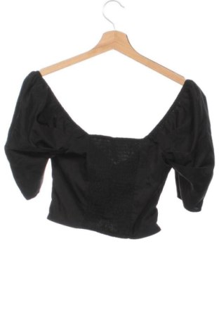 Damen Shirt Stradivarius, Größe S, Farbe Schwarz, Preis 10,00 €