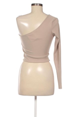 Дамска блуза Stradivarius, Размер XS, Цвят Бежов, Цена 10,00 €