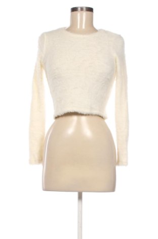 Damen Shirt Stradivarius, Größe M, Farbe Weiß, Preis 9,78 €, #136645120