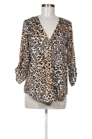 Damen Shirt Stradivarius, Größe M, Farbe Mehrfarbig, Preis € 12,99, #136671200
