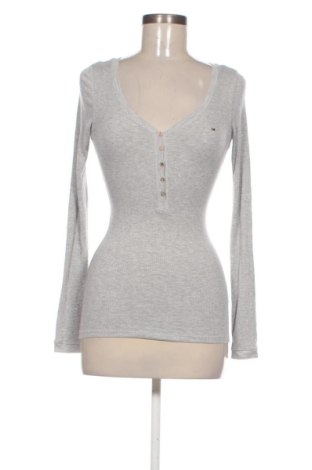 Damen Shirt Tommy Jeans, Größe S, Farbe Grau, Preis 35,00 €