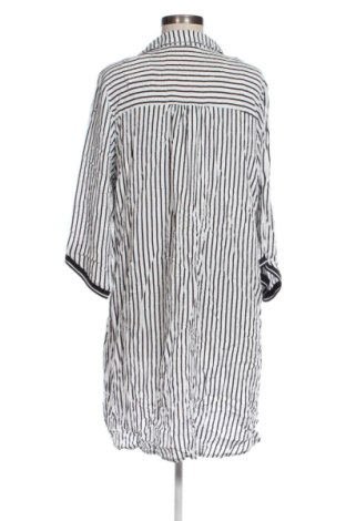Дамска блуза Unbranded, Размер XXL, Цвят Многоцветен, Цена 10,22 €