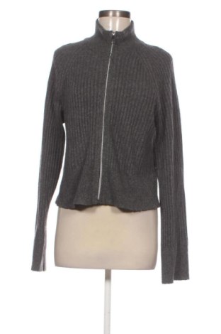 Damen Strickjacke Oysho, Größe M, Farbe Grau, Preis 21,00 €