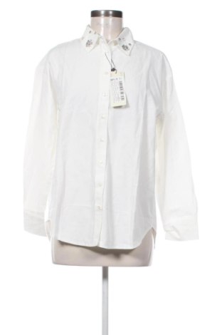 Дамска риза Trendyol, Размер M, Цвят Бял, Цена 28,12 €, #136589475