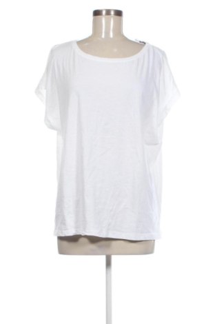 Γυναικείο t-shirt Blind Date, Μέγεθος XL, Χρώμα Λευκό, Τιμή 10,99 €