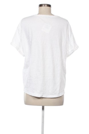Γυναικείο t-shirt C&A, Μέγεθος XXL, Χρώμα Πολύχρωμο, Τιμή 10,99 €