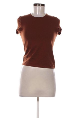 Дамска тениска Cropp, Размер M, Цвят Кафяв, Цена 9,00 €, #136619343