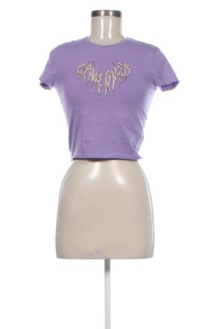 Γυναικείο t-shirt Cropp, Μέγεθος S, Χρώμα Βιολετί, Τιμή 9,00 €, #136652727