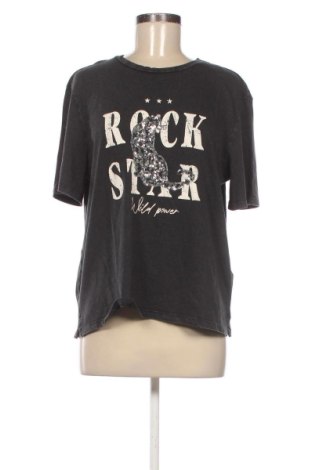 Γυναικείο t-shirt ONLY, Μέγεθος XL, Χρώμα Μαύρο, Τιμή 7,00 €, #136651653