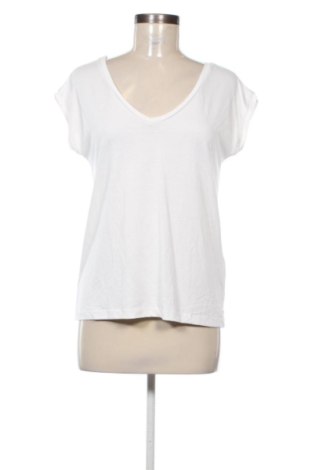 Γυναικείο t-shirt Pieces, Μέγεθος S, Χρώμα Λευκό, Τιμή 8,99 €