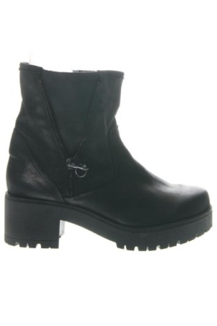 Dámské poltopánky Alesya, Veľkosť 39, Farba Čierna, Cena  55,95 €, #136634145