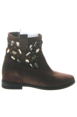 Botine de damă Alesya, Mărime 37, Culoare Maro, Preț 441,99 Lei, #136645049