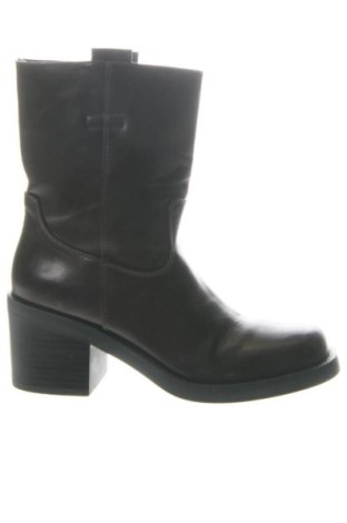 Botine de damă Primark, Mărime 38, Culoare Maro, Preț 166,82 Lei, #136582274