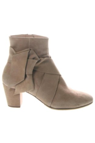 Botine de damă Unbranded, Mărime 37, Culoare Bej, Preț 269,00 Lei, #136560039