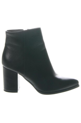 Botine de damă Unbranded, Mărime 38, Culoare Negru, Preț 166,82 Lei, #136630043