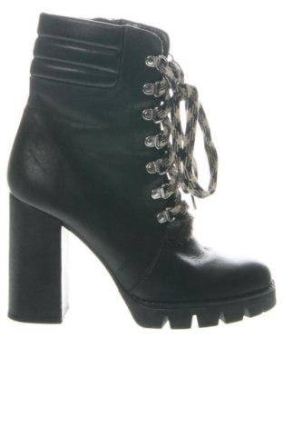 Botine de damă Zara, Mărime 37, Culoare Negru, Preț 302,37 Lei, #136594571