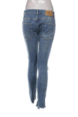 Damen Jeans Bershka, Größe M, Farbe Blau, Preis 19,99 €