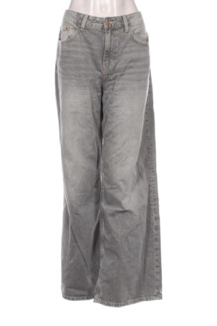 Damen Jeans Bershka, Größe L, Farbe Grau, Preis 30,99 €