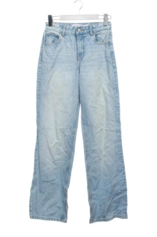 Γυναικείο Τζίν Bershka, Μέγεθος XS, Χρώμα Μπλέ, Τιμή 17,99 €