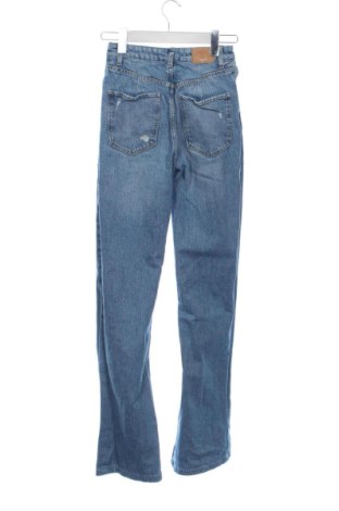 Damskie jeansy Bershka, Rozmiar XXS, Kolor Niebieski, Cena 80,38 zł