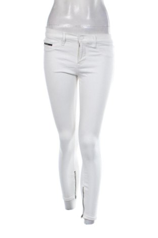 Blugi de femei Calvin Klein Jeans, Mărime M, Culoare Alb, Preț 182,46 Lei, #136655699