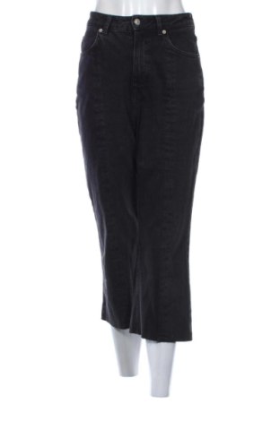 Damen Jeans Cropp, Größe S, Farbe Schwarz, Preis 21,00 €