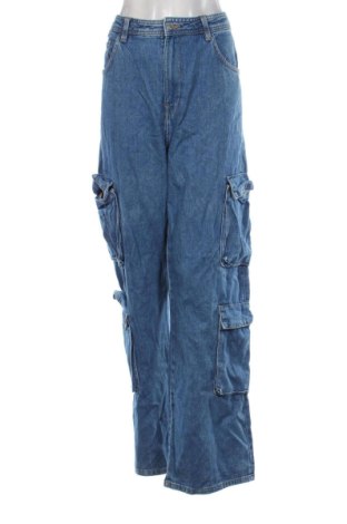 Blugi de femei Cropp, Mărime XL, Culoare Albastru, Preț 109,48 Lei, #136629276