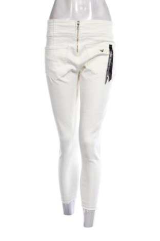 Damen Jeans Guess, Größe S, Farbe Ecru, Preis 49,99 €
