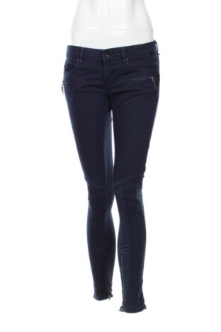 Dámské džíny  Guess, Velikost L, Barva Modrá, Cena  1 139,00 Kč