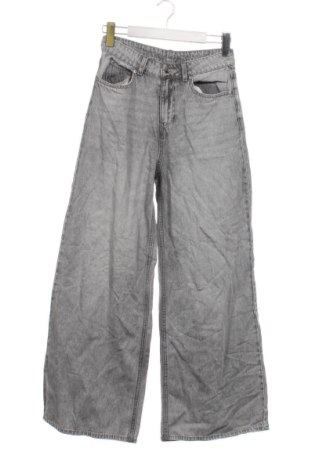 Damskie jeansy H&M Divided, Rozmiar XS, Kolor Szary, Cena 42,99 zł, #136561274
