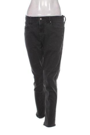 Blugi de femei Hollister, Mărime XL, Culoare Negru, Preț 108,96 Lei, #136645824