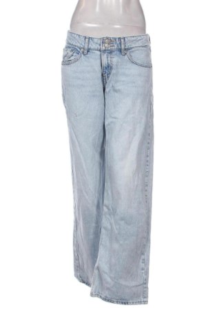 Дамски дънки Levi's, Размер L, Цвят Син, Цена 48,57 €, #136544787