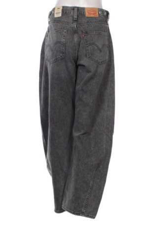 Damskie jeansy Levi's, Rozmiar M, Kolor Szary, Cena 372,99 zł