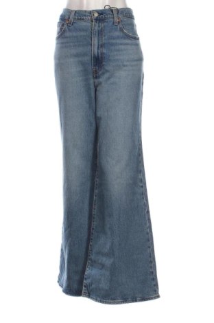 Дамски дънки Levi's, Размер L, Цвят Син, Цена 52,66 €, #136614717