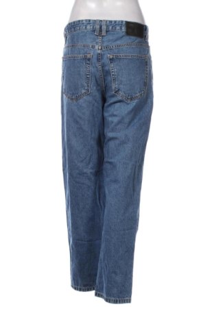 Blugi de femei Pull&Bear, Mărime M, Culoare Albastru, Preț 91,99 Lei