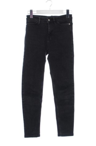 Дамски дънки Pull&Bear, Размер XS, Цвят Черен, Цена 15,00 €