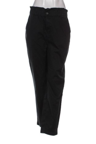 Damen Jeans Reserved, Größe M, Farbe Schwarz, Preis 15,00 €, #136667721