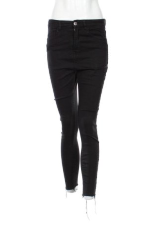 Дамски дънки Stradivarius, Размер M, Цвят Черен, Цена 15,00 €