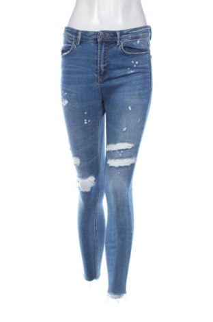 Damen Jeans Stradivarius, Größe M, Farbe Blau, Preis 15,00 €
