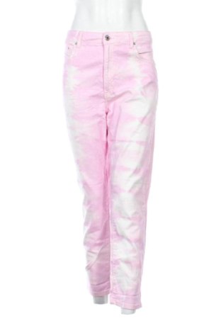 Дамски дънки Stradivarius, Размер L, Цвят Розов, Цена 15,33 €