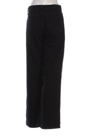 Blugi de femei Trendyol, Mărime L, Culoare Negru, Preț 250,23 Lei