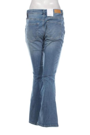 Blugi de femei Vero Moda, Mărime XL, Culoare Albastru, Preț 243,99 Lei