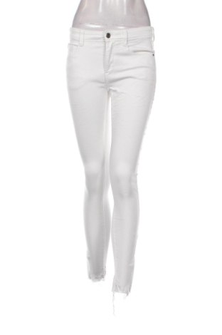 Damen Jeans Yessica, Größe S, Farbe Weiß, Preis 19,99 €