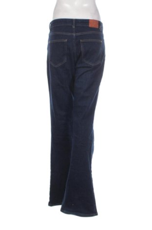 Damskie jeansy Zara, Rozmiar M, Kolor Niebieski, Cena 106,42 zł