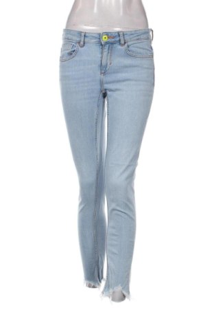 Blugi de femei Zara, Mărime S, Culoare Albastru, Preț 72,99 Lei