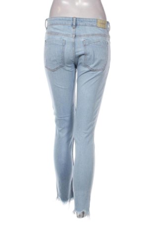 Blugi de femei Zara, Mărime S, Culoare Albastru, Preț 72,99 Lei